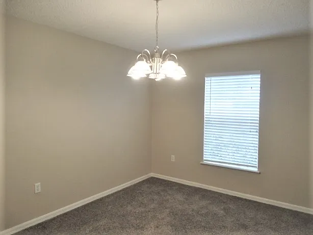 2803 Heathgate Way — Photo 4