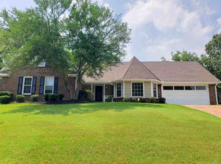 2075 Littlemore Dr, Cordova, TN 38016