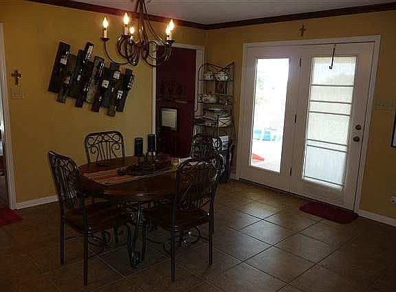 2nd image of 4391 Barnes Rd