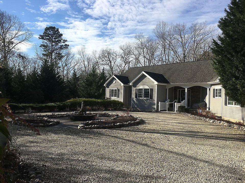 2nd image of 1260 Ridge Ave