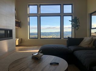 3354 Aster St NW, Salem, OR 97304