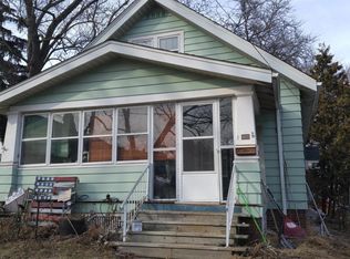 1406 Duffy St, Watertown, WI 53094