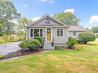 145 Spooner Ave, Warwick, RI 02886