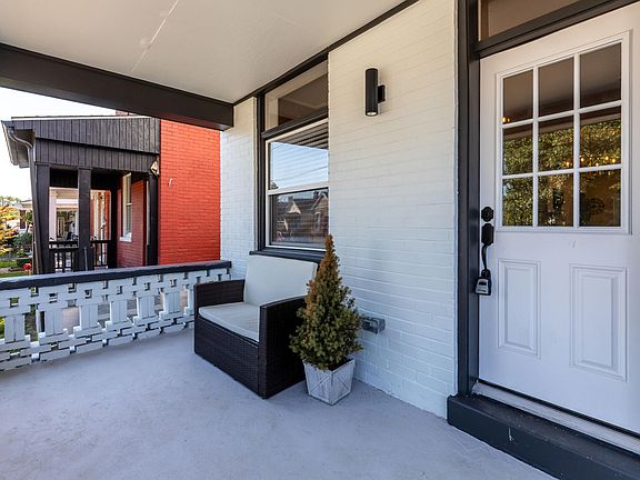 3rd image of 509 W 10th St