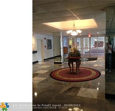 5th image of 3333 NE 34th St APT 712