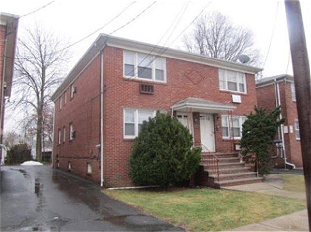 2nd image of 550 Union St #552