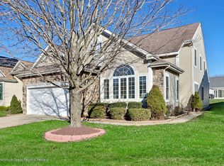 8 Saint Andrews Rd, Jackson, NJ 08527