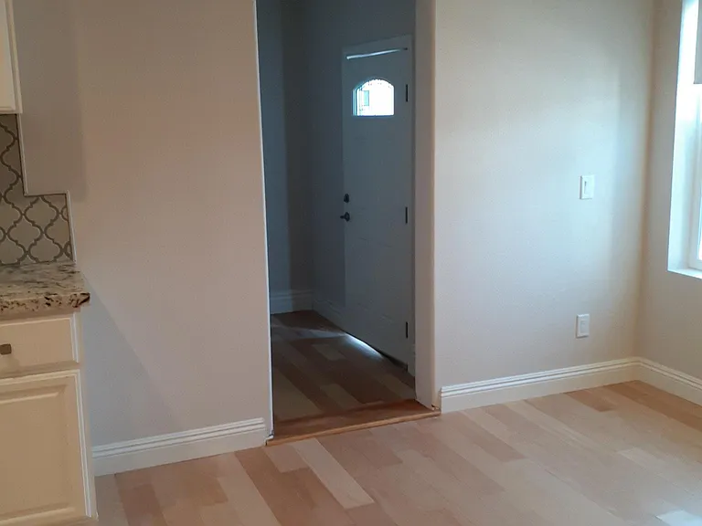 333 Bond St #1/2 — Photo 14