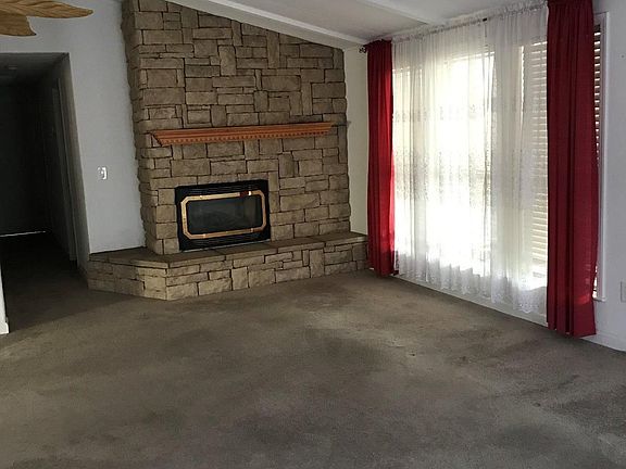 2nd image of 3765 Grass Valley Hwy Spc 264