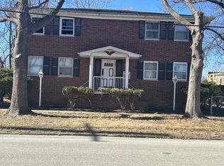 821 S Pasfield St #3, Springfield, IL 62704