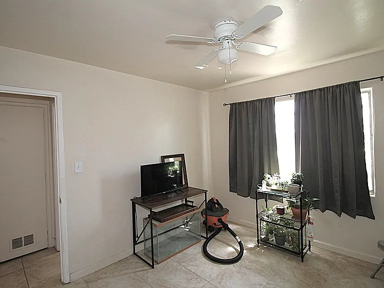 1360 Nancy St #A — Photo 4