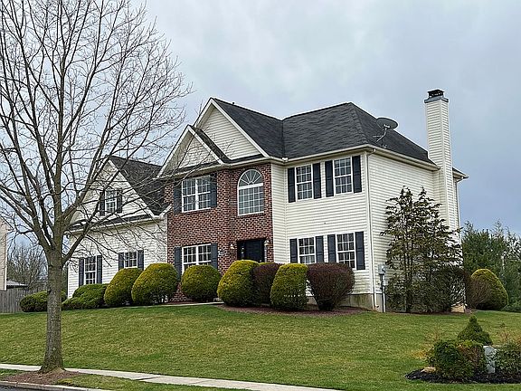 3rd image of 6432 Carmel Dr