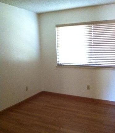 4th image of 7021 Halesworth Ct