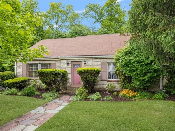 35 New Clark Rd, Cumberland, RI 02864