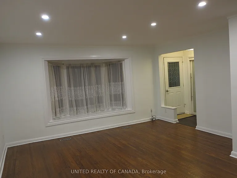 45 Bayview Pkwy — Photo 16