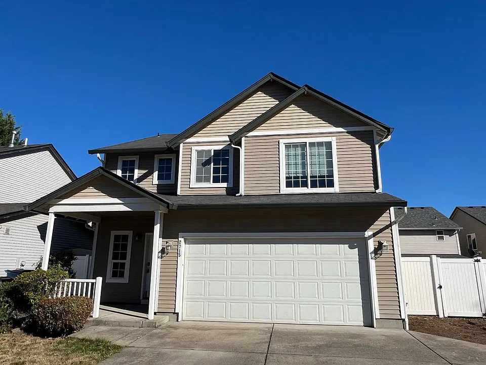 2715 NE 125th Ct