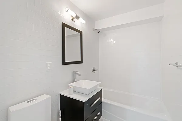 Rented by Nest Seekers International | media 14