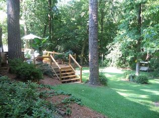 1607 Beaumont Dr, Greenville, NC 27858