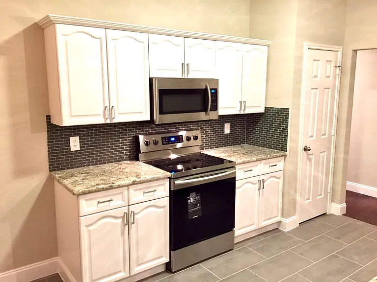 9820 Williford Trl — Photo 4