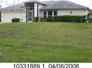 61 Donald Ave S, Lehigh Acres, FL 33976