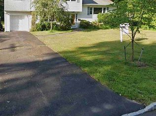 23 E Madison Ave, Florham Park, NJ 07932