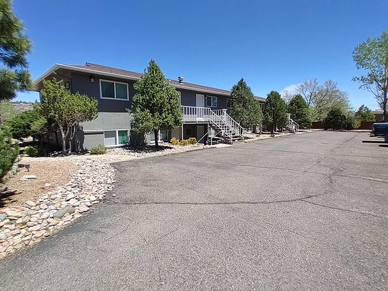 4413 Forrest Hill Rd — Photo 33