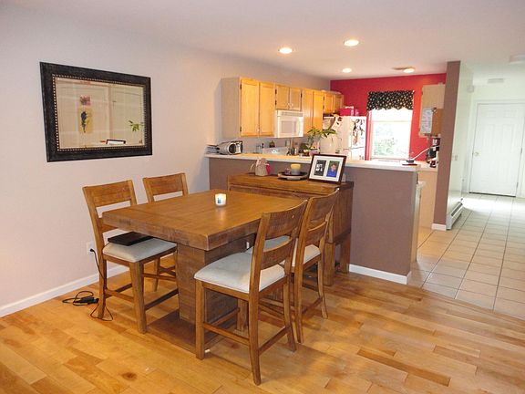 Open floor plan, dining room