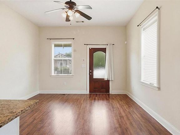 4th image of 417-419 Mac Arthur Ave
