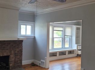 2111 Richland Ave, Lakewood, OH