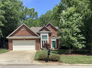1003 Millwright Ln, Matthews, NC 28104