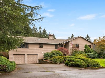 21050 S Mossy Rock Ct, Oregon City, OR, 97045