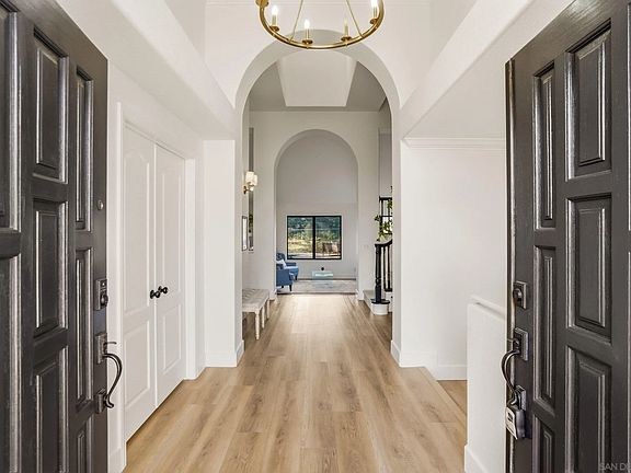 2nd image of 8842 Summerhill Point