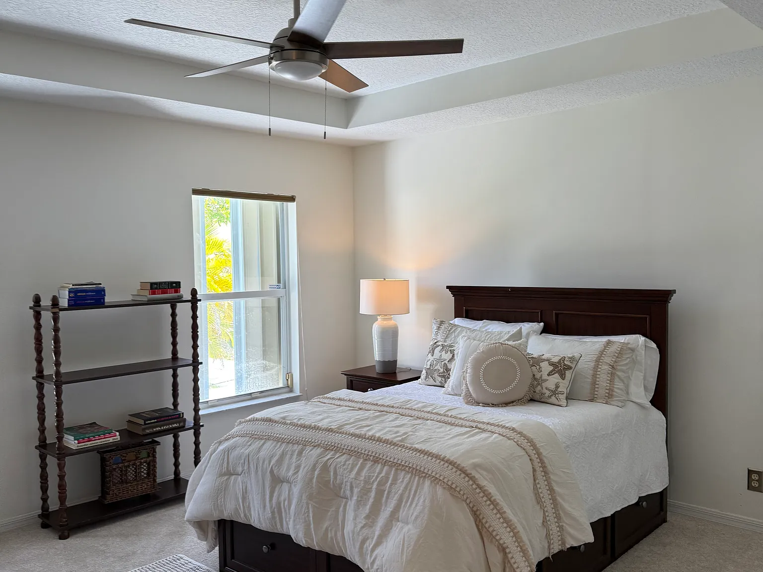 3 bed, 1726 sqft, $4,500 — Photo 2