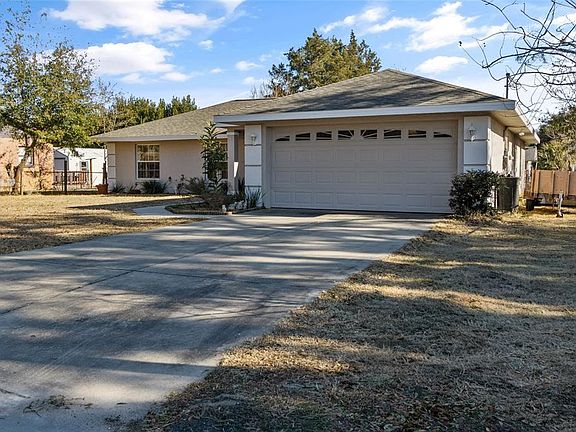 4th image of 11965 SE 70th Avenue Rd