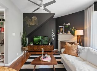 611 E 45th St APT 25, Austin, TX 78751