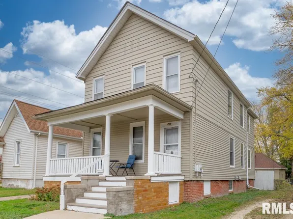 726 E Thrush Ave, Peoria, IL 61603