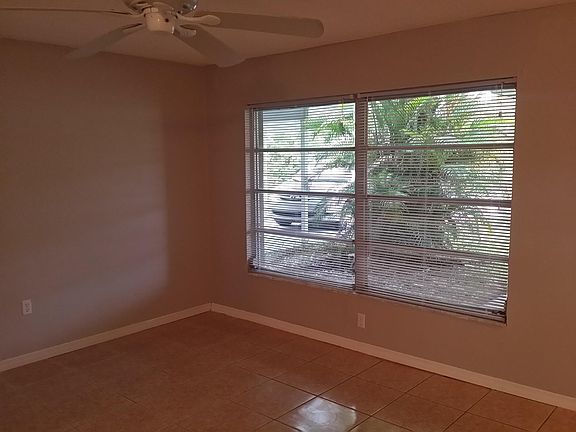 2nd image of 308 Venetia Ave