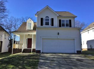 2713 Denbel Cir, Raleigh, NC 27604