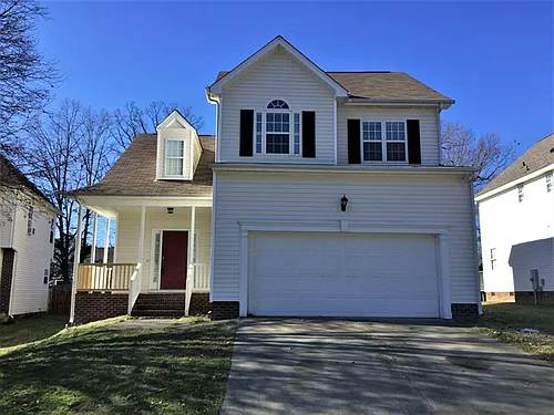2713 Denbel Cir Photo 1