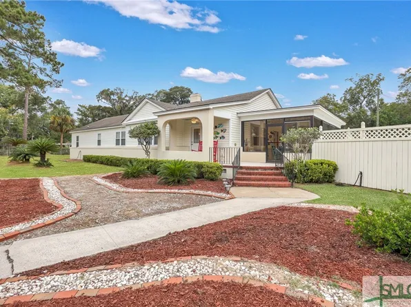 3212 E Victory Drive, Savannah, GA 31404