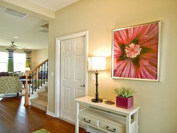 2nd image of 203 Blue Cypress Dr