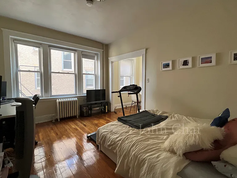 225 Kelton St #3 — Photo 2