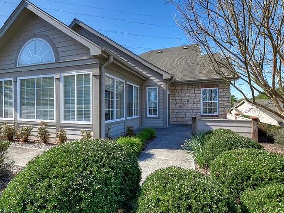 2nd image of 3902 Sky Vista Ct Unit 3902