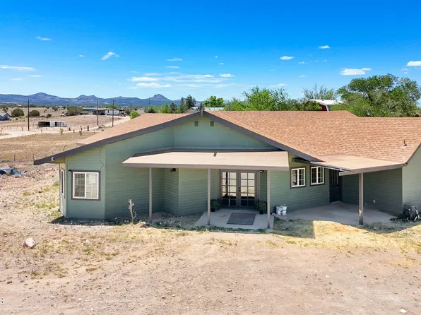780 W Willow Wind Trl, Paulden, AZ 86334