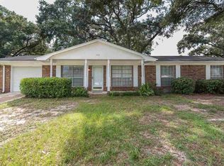 3055 Bent Oak Dr, Pensacola, FL 32526