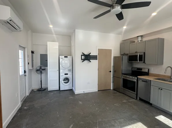 9 Johnson Ln, Andover, NH