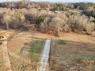 9999 Hutton Ln, Corbin, KY 40701