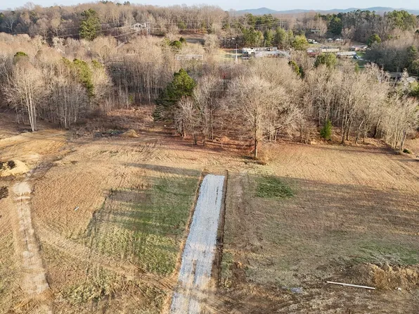 9999 Hutton Ln, Corbin, KY 40701