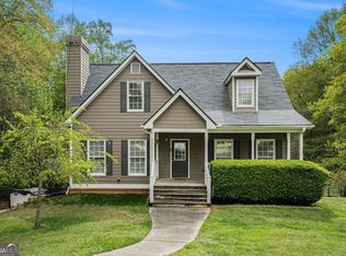 3491 Camelot Ct, Loganville, GA 30052