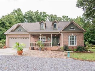 1869 Walters Ln, Lancaster, SC 29720